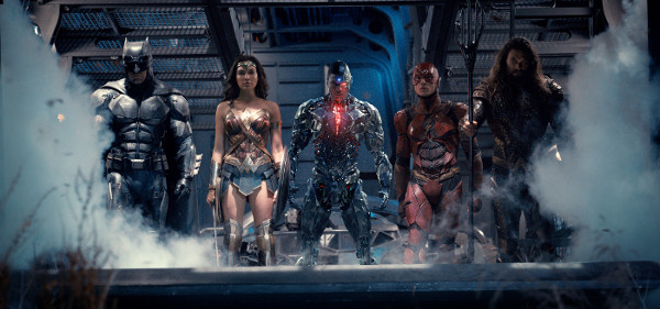 Justice League: 6 edizioni per 6 eroi!