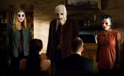 The Strangers allattacco!
